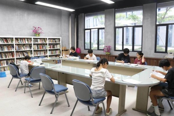 天通盈 东莞企业开设暑期“安亲班”，员工子女有了好“趣”处